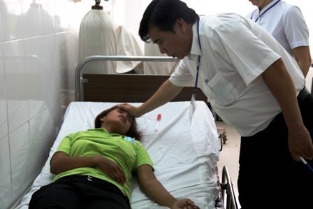 Gần 140 công nhân ngộ độc thực phẩm - 2 Đây là lần thứ 2 trong thời gian gần đây công nhân bị ngộ độc thực phẩm